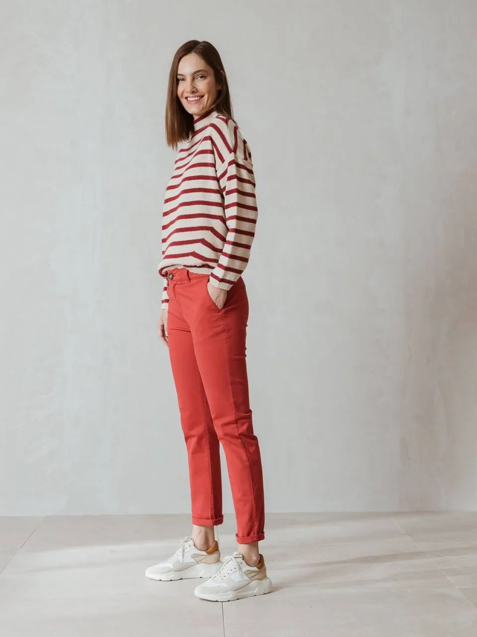 Chino Luca Pants - Rojo | Indi & Cold - Clearance