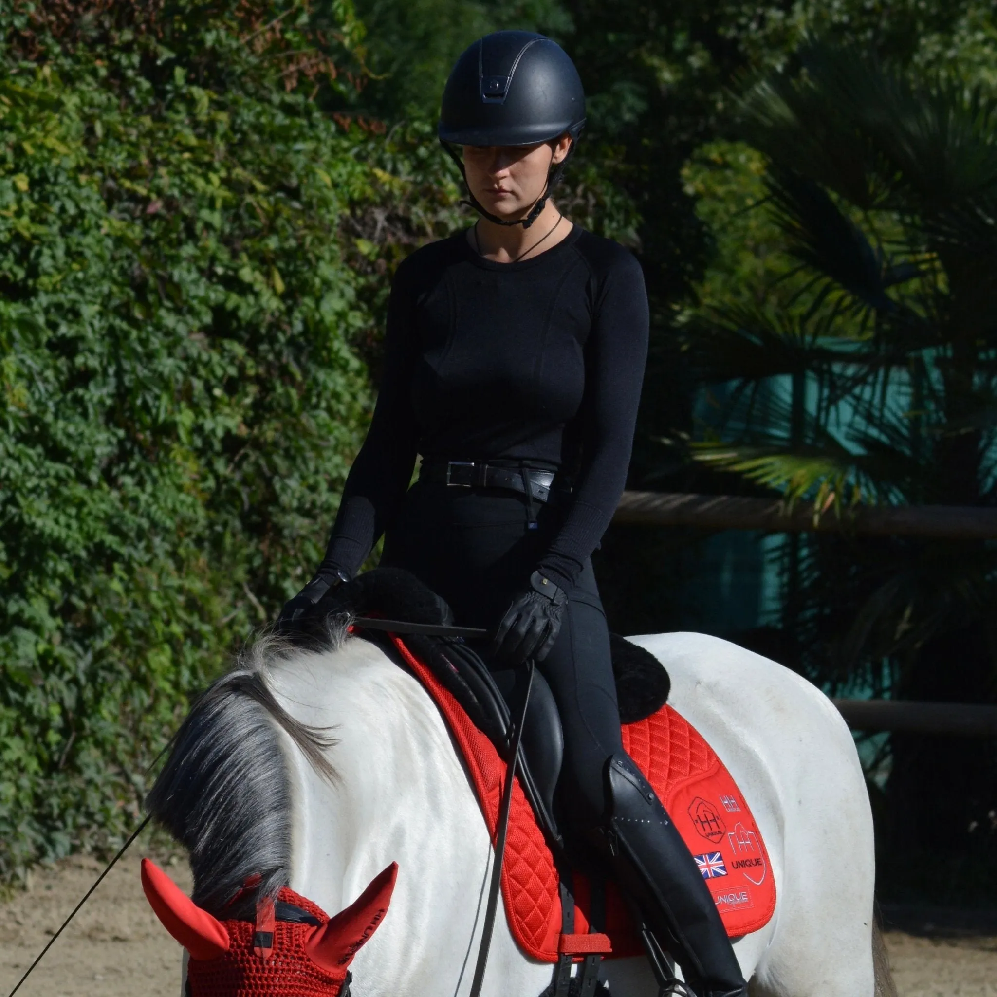HORZEHOODS® Black Long Sleeve Vest Top